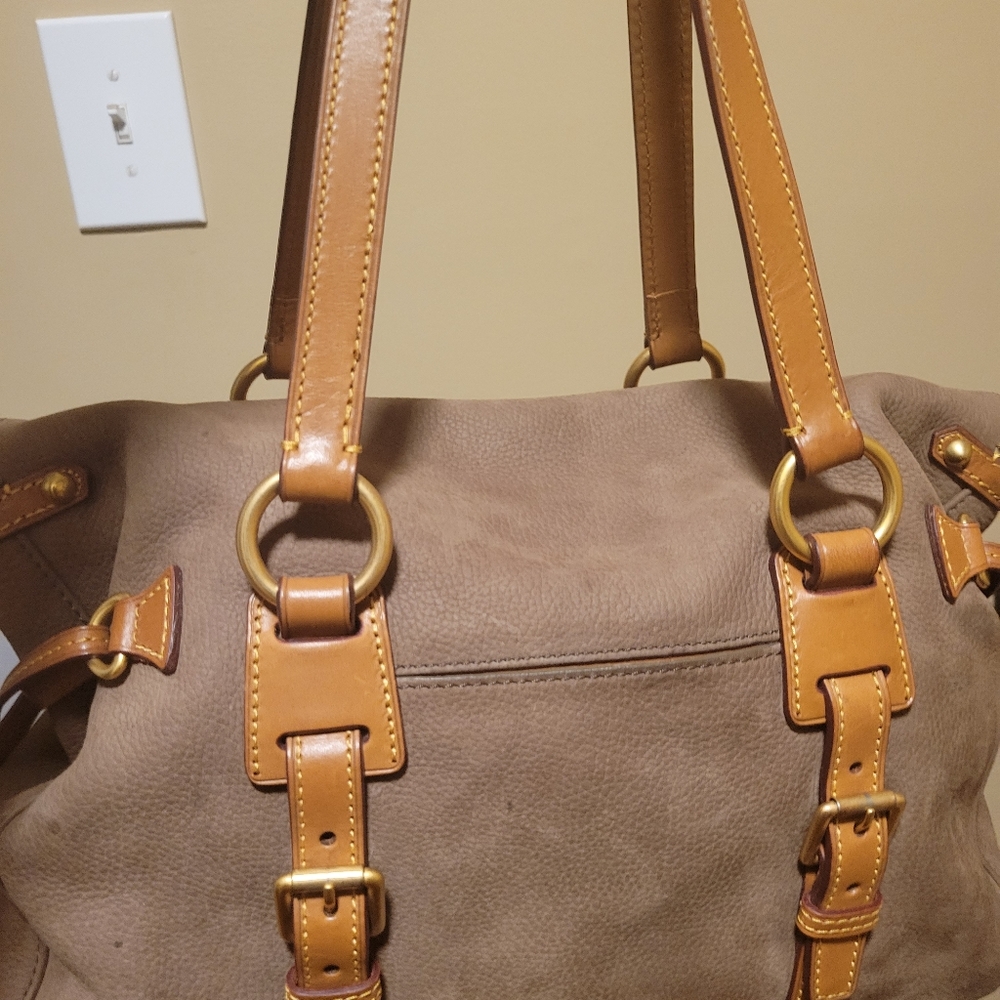 Dooney & Bourke - Picture 5 of 6